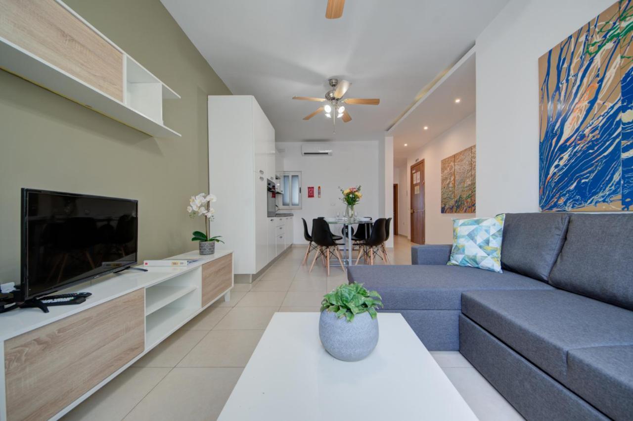 Azure Haven - Gzira Apartments And Penthouse By Shortletsmalta المظهر الخارجي الصورة